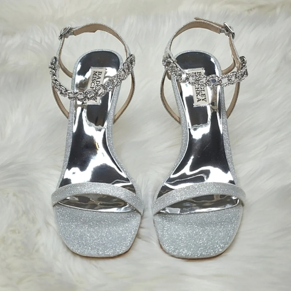 Badgley Mischka look tall
